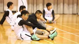 华子缺阵，仍33分大胜雄鹿！兰德尔29分8板6助，字母哥25分8板5助