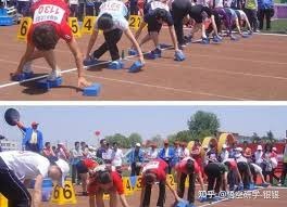 2015年：名人堂成员尤吉·贝拉（Yogi Berra）逝世，全美哀悼。