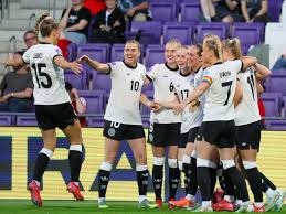 突发消息：特伦特·亚历山大-阿诺德已恢复有球训练。 来源：Madrid Xtra