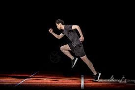 议起复盘｜桑德斯生涯之夜，年轻人的持续进步