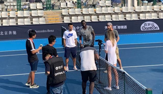 球运动在本 球运动在本