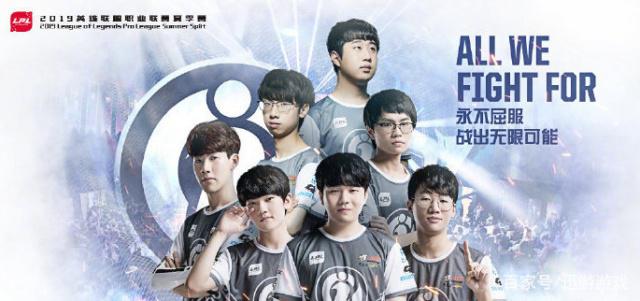 己足够强大 己足够强大