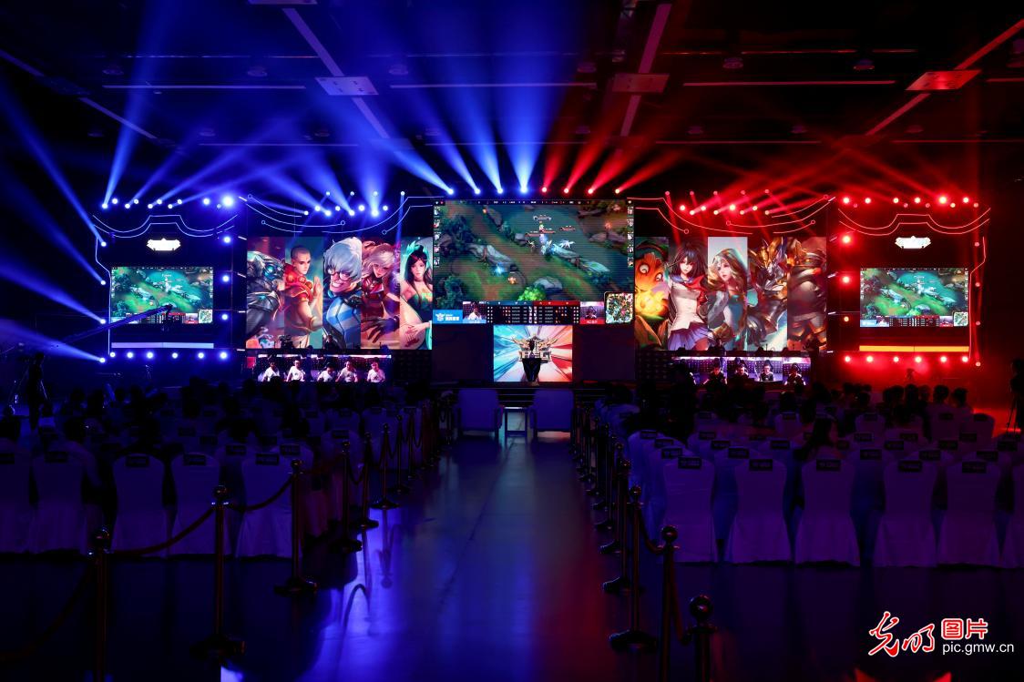 在当今足球 在当今足球