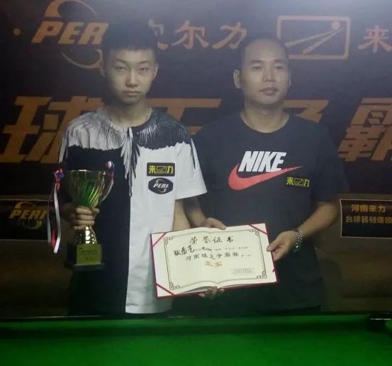 队的角色逐 队的角色逐