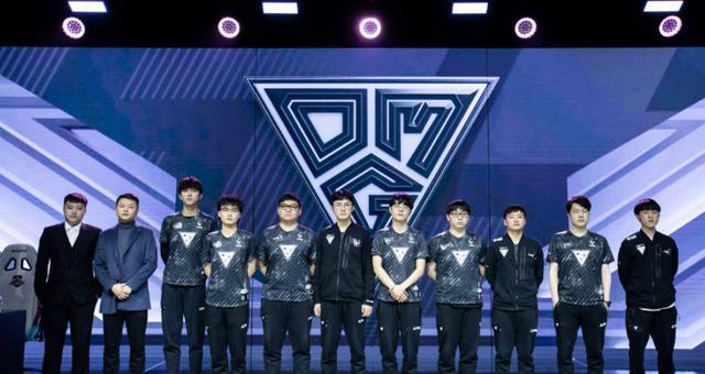 连续的篮板 连续的篮板