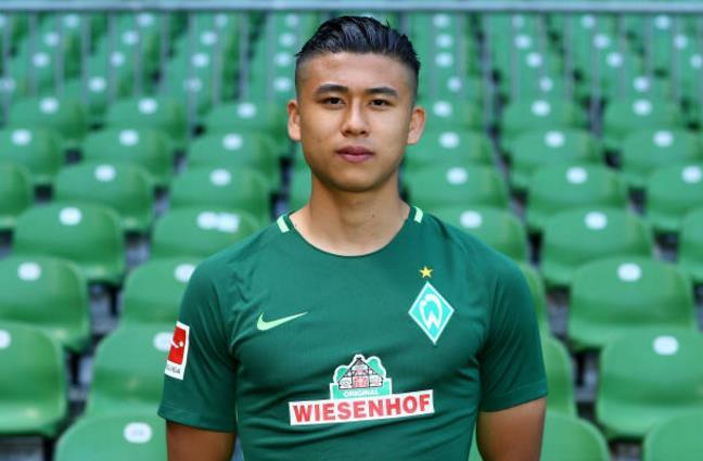 被推到了一 被推到了一